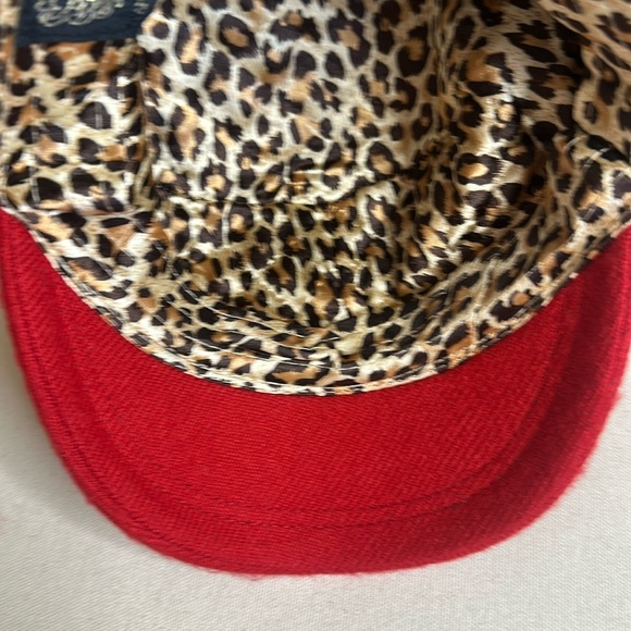 Adorable NWOT Angela & William Red News Boy Hat & Matching Scarf - Picture 8 of 12